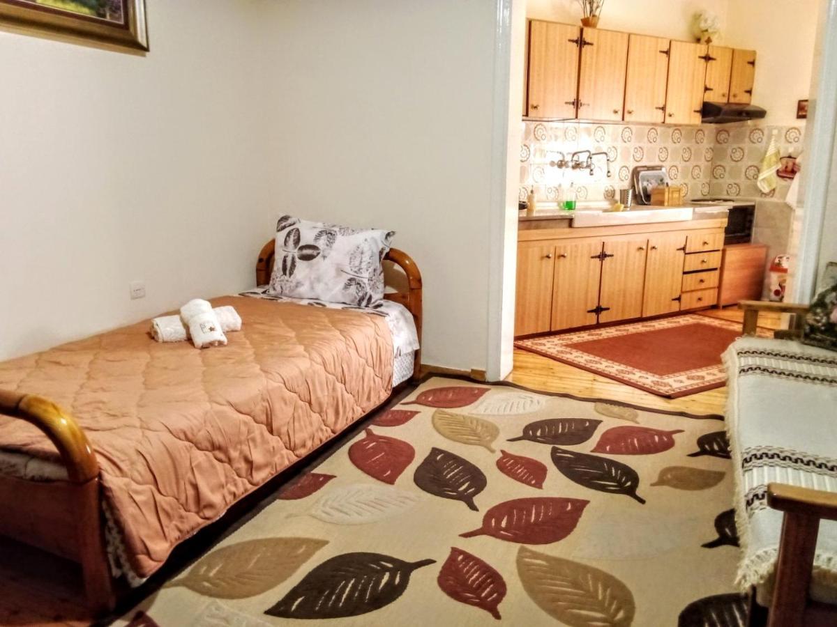 Tanias House Apartment Siatista ภายนอก รูปภาพ
