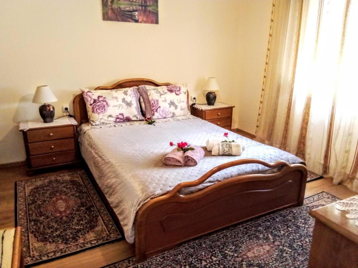 Tanias House Apartment Siatista ภายนอก รูปภาพ
